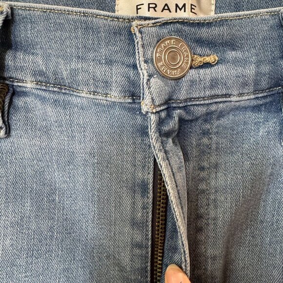 NWT Frame Le Easy Flare Raw Hem Jeans Babitz Blue High Rise Light Wash Denim 26 - Picture 8 of 15